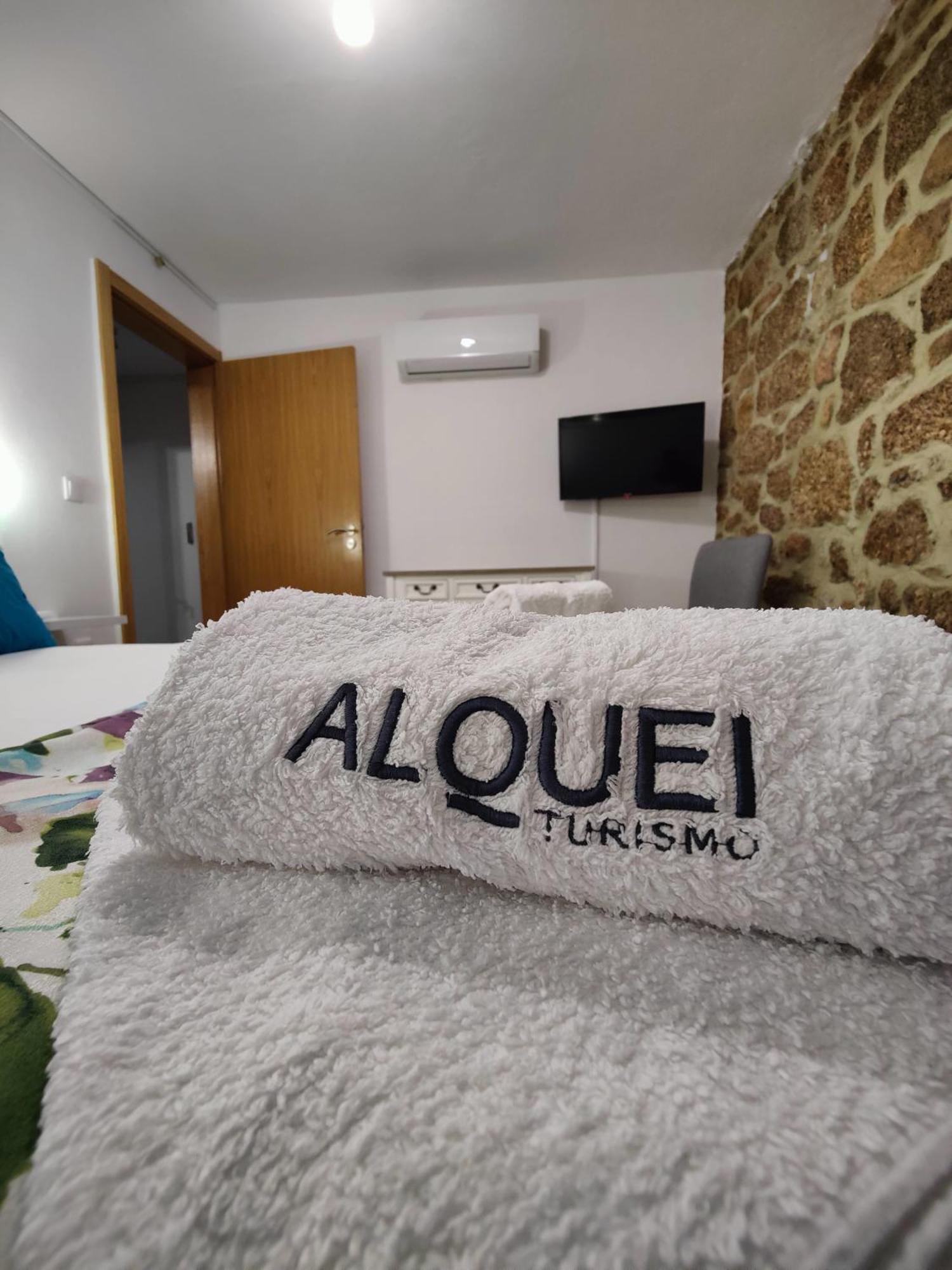 גוארדה Alqueiturismo - Casas De Campo חדר תמונה